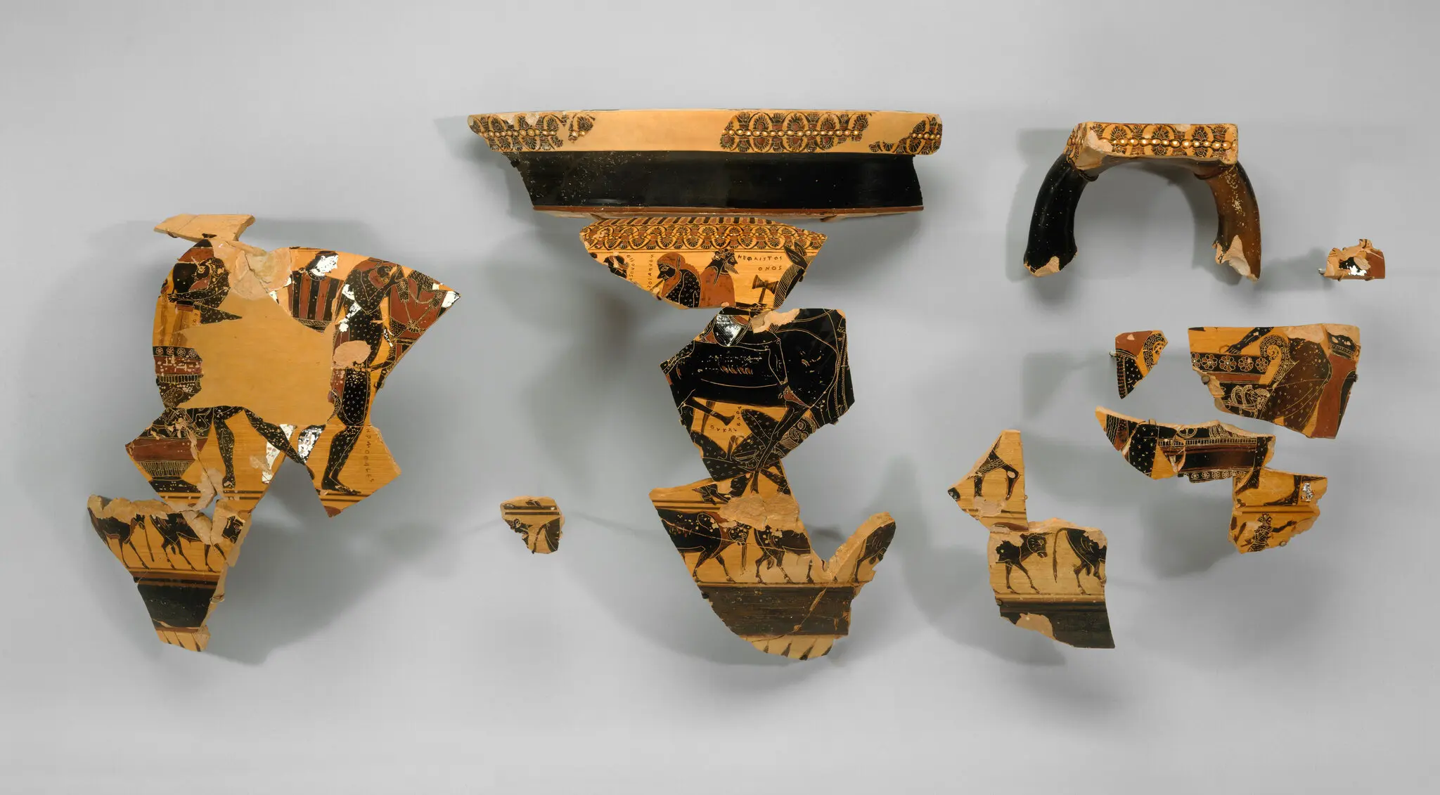 США повернули Європі 34 викрадені артефакти, серед них 16 з колекції Метрополітен-музею